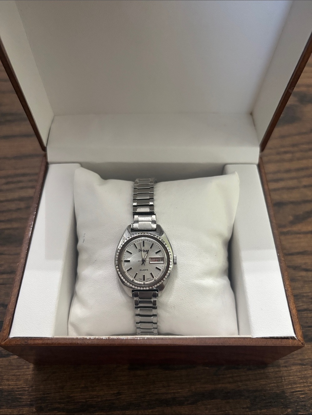 Pulsar Y488-0040 Women’s Watch